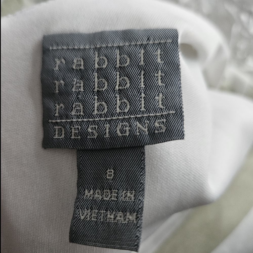 Rabbit Designs Elegant White Wedding Dress